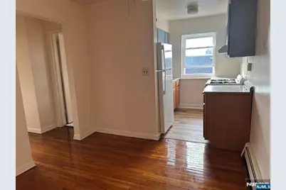475 Grand Avenue 1C #1C, Palisades Park, NJ 07650 - Photo 3