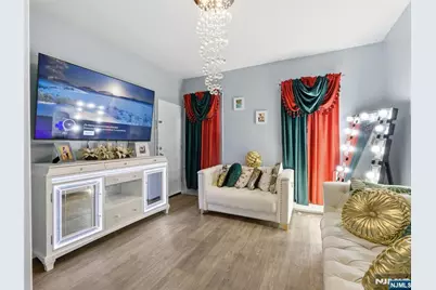 31 Dover Street, Paterson, NJ 07501 - Photo 3