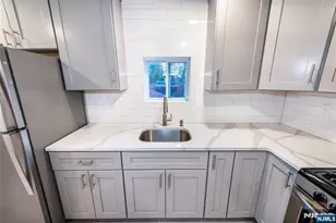 189 Washington Ave, Little Ferry, NJ 07643 - Photo 3