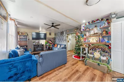 311 Elmwood Avenue, East Orange, NJ 07018 - Photo 11