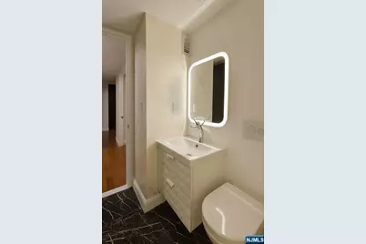 7002 Boulevard East Boulevard 3A #3A, Guttenberg, NJ 07093 - Photo 9