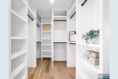 285 Wayne Avenue, River Edge, NJ 07661 - Photo 29