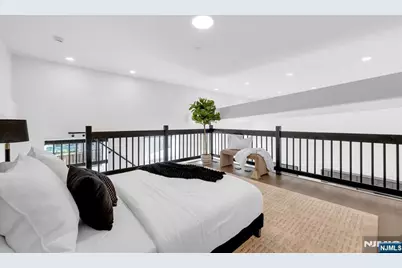 315 Railroad Avenue 108 #108, East Rutherford, NJ 07073 - Photo 17