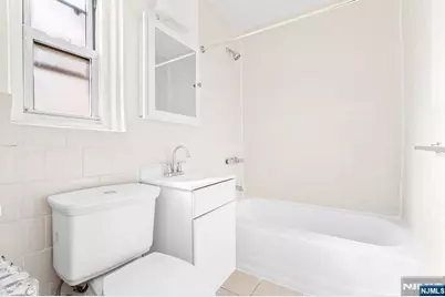 28 Sheffield Avenue A8 #A8, Englewood, NJ 07631 - Photo 11