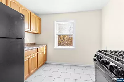 28 Sheffield Avenue A8 #A8, Englewood, NJ 07631 - Photo 5