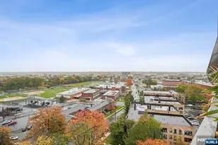 301 Beech 12E, Hackensack, NJ 07601 - Photo 27