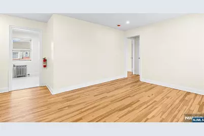 28 Sheffield Avenue B17 #B17, Englewood, NJ 07631 - Photo 5