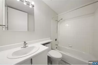 100 Carlyle 4En #4EN, Cliffside Park, NJ 07010 - Photo 11
