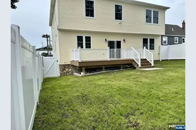 178 Leonard Place, North Arlington, NJ 07031 - Photo 5