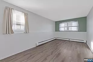 64 Gilbert Ave, Elmwood Park, NJ 07407 - Photo 13