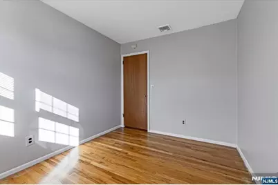 64 Gilbert Avenue, Elmwood Park, NJ 07407 - Photo 9