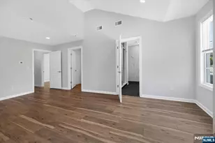 77B Chestnut St, Lodi, NJ 07644 - Photo 23