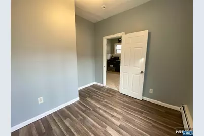 339 Howe Avenue 2 #2, Passaic, NJ 07055 - Photo 9