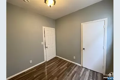 339 Howe Avenue 2 #2, Passaic, NJ 07055 - Photo 11