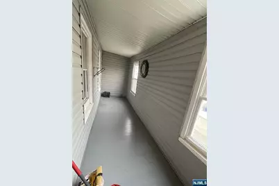 339 Howe Avenue 2 #2, Passaic, NJ 07055 - Photo 15