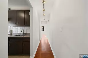 2337 Hudson Terrace C11, Fort Lee, NJ 07024 - Photo 7