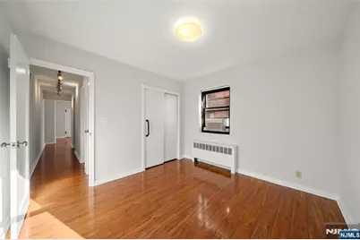 2337 Hudson Terrace C11 #C11, Fort Lee, NJ 07024 - Photo 11