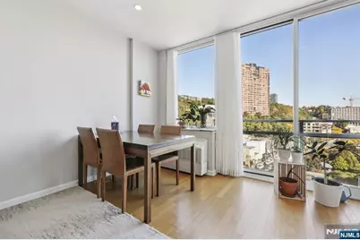 915 Hudson Park, Edgewater, NJ 07020 - Photo 9