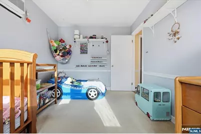 349 Bloomfield Avenue 117 #117, Verona, NJ 07044 - Photo 17