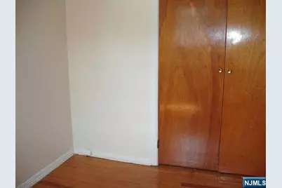 421 Leonhardt Drive 2nd Floor #2nd Floor, Saddle Brook Township, NJ 07663 - Photo 25