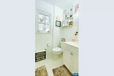 8 Downing Place, Harrington Park, NJ 07640 - Photo 15