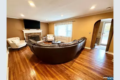 403 Lantana Avenue, Englewood, NJ 07631 - Photo 3