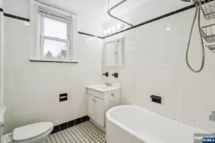 44 Elm Street 2nd Fl, Montclair, NJ 07042 - Photo 23