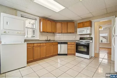 44 Elm Street 2nd Fl #2nd FL, Montclair, NJ 07042 - Photo 13