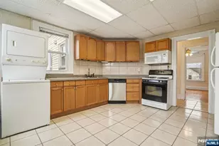 44 Elm Street 2nd Fl, Montclair, NJ 07042 - Photo 13