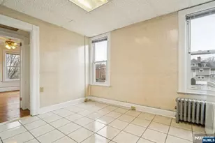 44 Elm Street 2nd Fl, Montclair, NJ 07042 - Photo 17