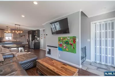 34 Heights Avenue, Fair Lawn, NJ 07410 - Photo 3