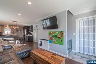 34 Heights Ave, Fair Lawn, NJ 07410 - Photo 3