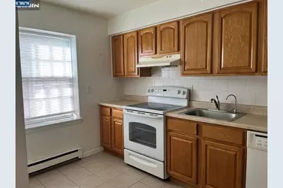 206A Lasalle, Hasbrouck Heights, NJ 07604 - Photo 3