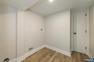 86 Lake W Dr, Wayne, NJ 07470 - Photo 21