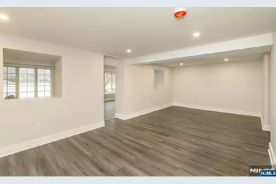 86 Lake W Drive, Wayne, NJ 07470 - Photo 23