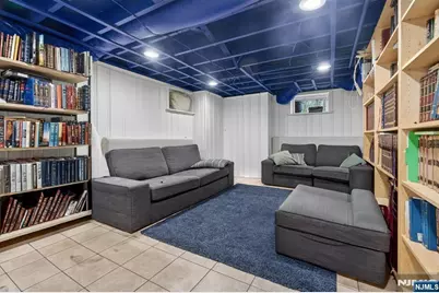 301 South Parkway, Clifton, NJ 07014 - Photo 27