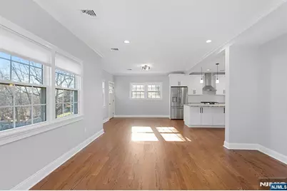 17 Lakeview Avenue, Park Ridge, NJ 07656 - Photo 7
