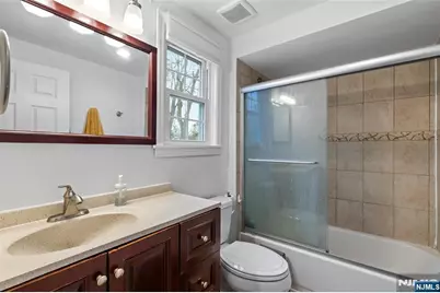 480 Livingston Avenue, Livingston, NJ 07039 - Photo 17