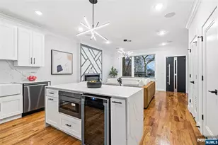 865 Summit Ave 1, Jersey City, NJ 07307 - Photo 9