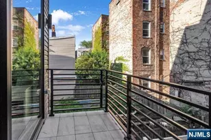 865 Summit Ave 1, Jersey City, NJ 07307 - Photo 11