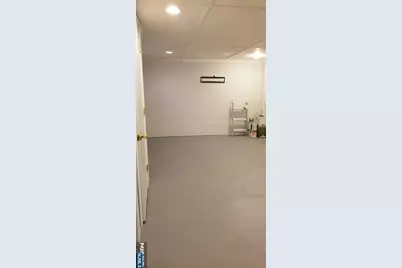 374 E Midland Avenue, Paramus, NJ 07652 - Photo 11