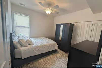 47 Maple Avenue 2 #2, Wallington, NJ 07057 - Photo 3