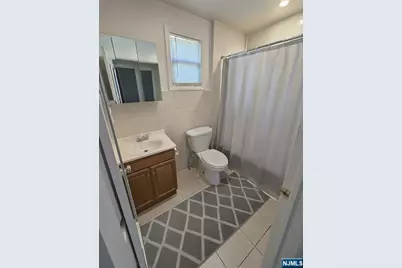 47 Maple Avenue 2 #2, Wallington, NJ 07057 - Photo 5