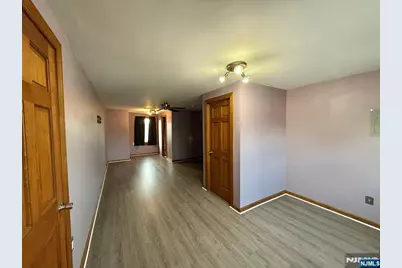216 Laurel Avenue Apt2 #APT2, Kearny, NJ 07032 - Photo 5