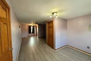 216 Laurel Ave Apt2, Kearny, NJ 07032 - Photo 5