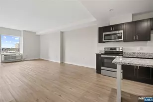 69 Main Street 1406, Fort Lee, NJ 07024 - Photo 3