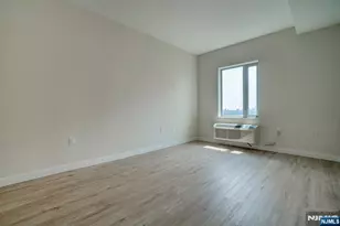 69 Main Street 1502, Fort Lee, NJ 07024 - Photo 13