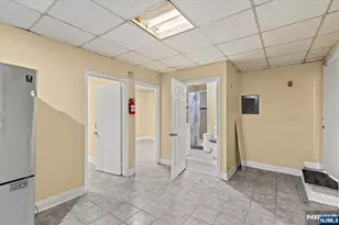 331 Market St, Paterson, NJ 07501 - Photo 9