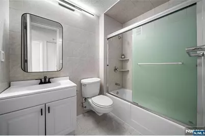 7000 Boulevard East 41L #41L, Guttenberg, NJ 07093 - Photo 21