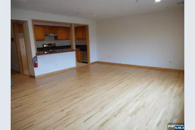 137 River Road 137 #137, Clifton, NJ 07014 - Photo 5